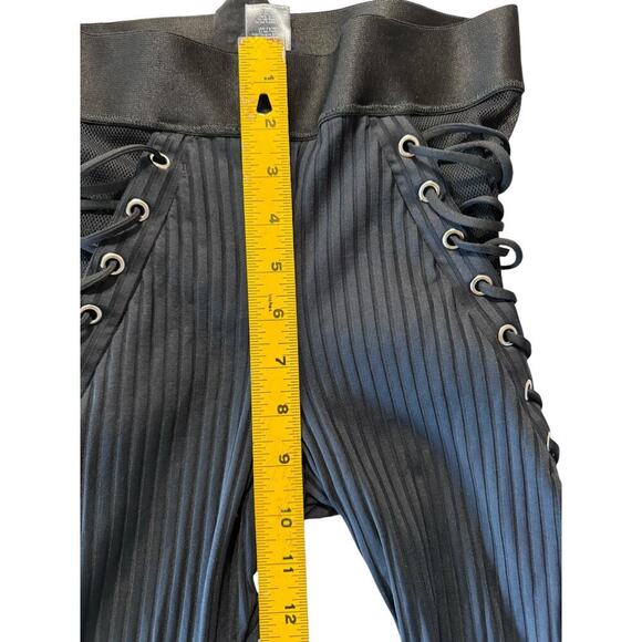 REVOLVE‎ Blue Life Fit - Tied Up Garter Leggings in Jet Black - size XS - Picture 10 of 11